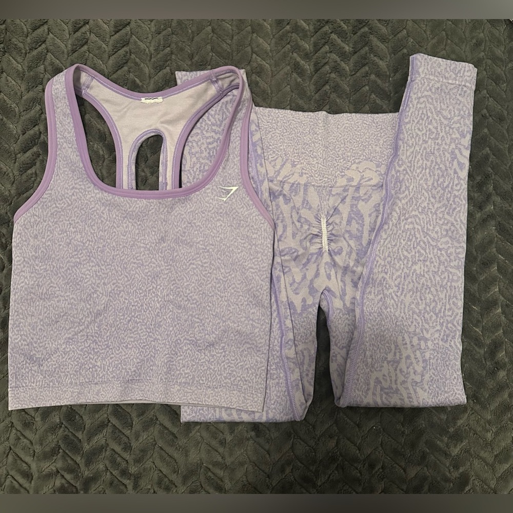 Gymshark Lilac Set